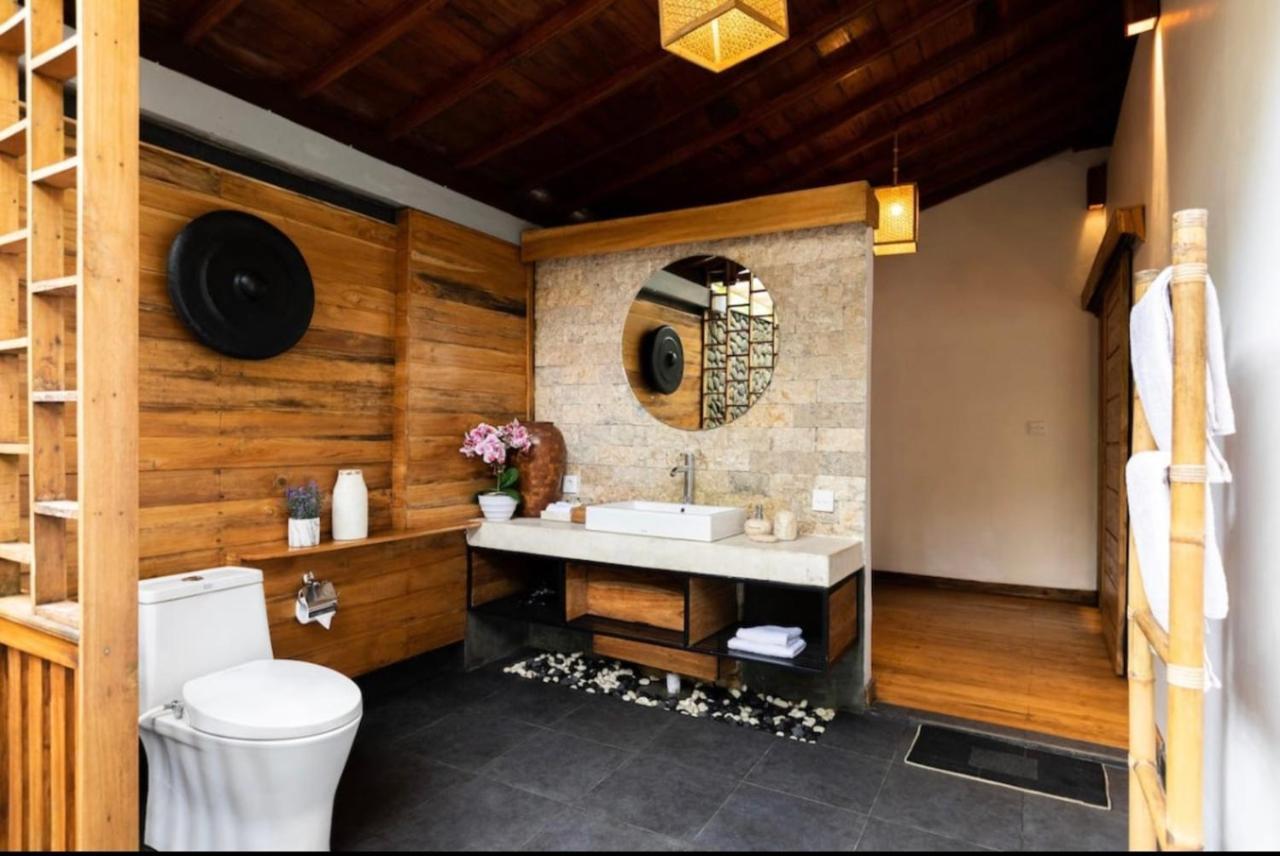 Govinda Villas Penginyahan Exteriör bild
