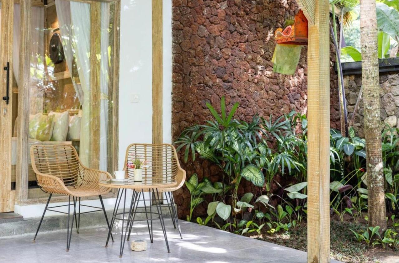 Govinda Villas Penginyahan Exteriör bild