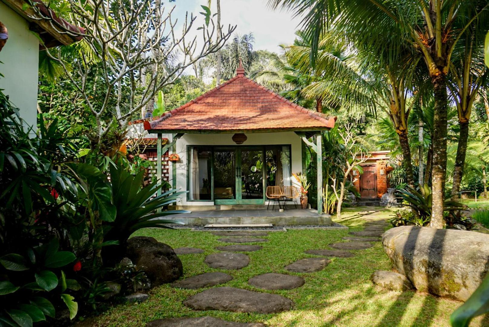 Govinda Villas Penginyahan Exteriör bild